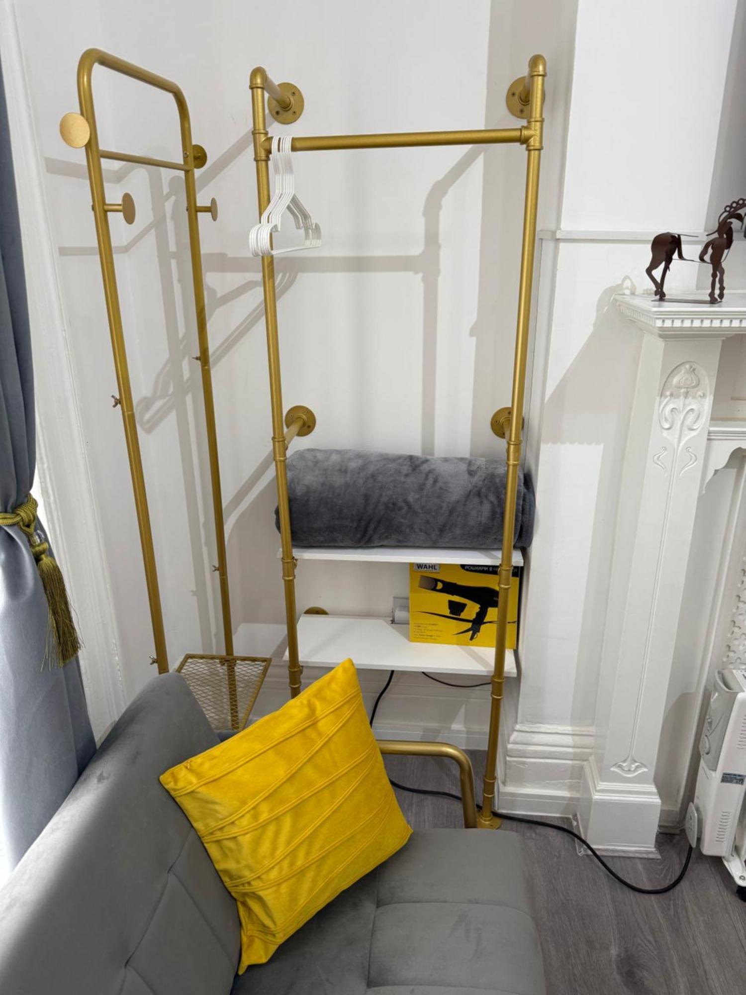 Luxury In Victoria, 7 Minutes Walk To Victoria Station, 6 * Londra